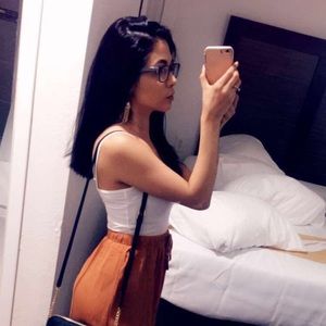 Meet your Posher, Perla